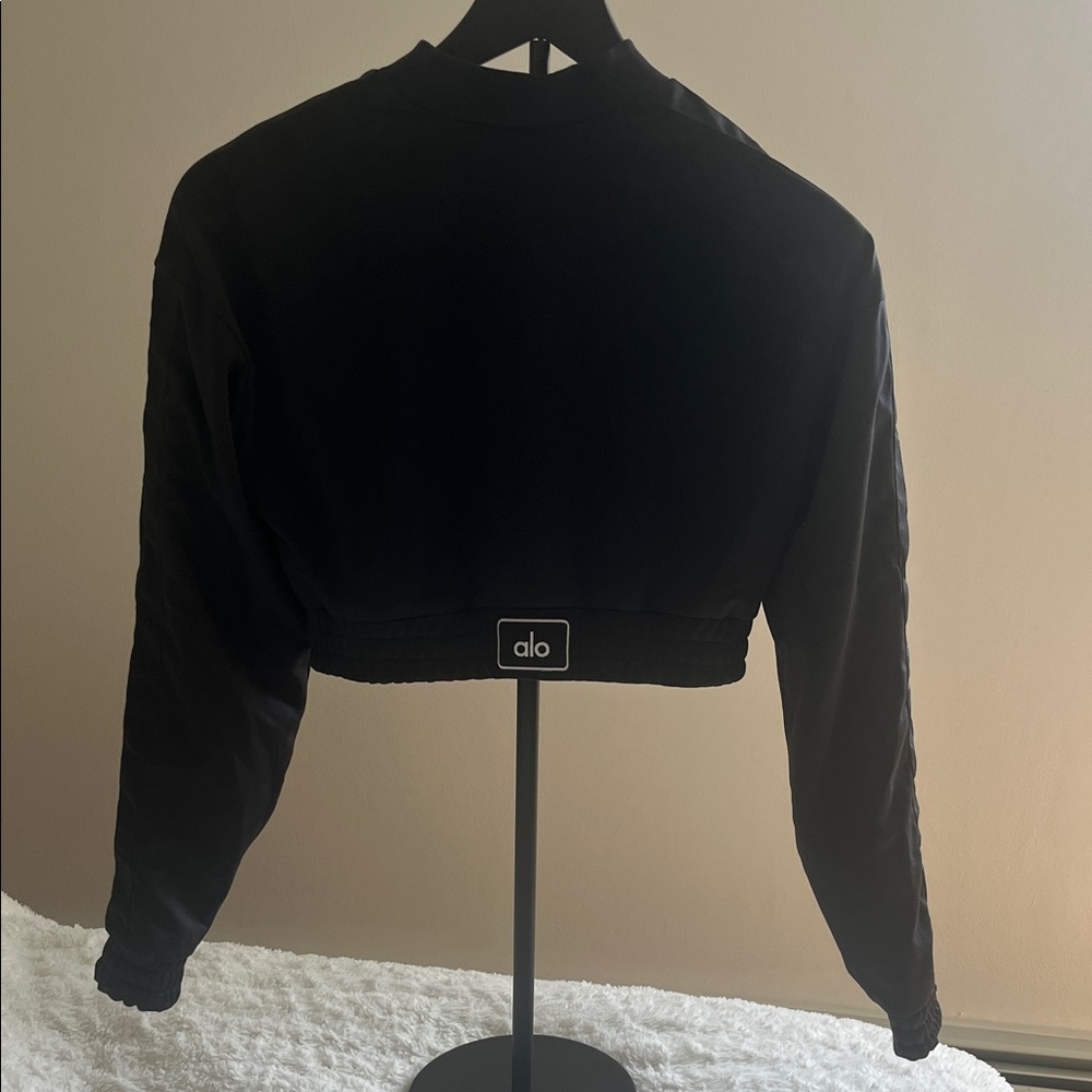 ALO Yoga Black Bomber Jacket Cropped